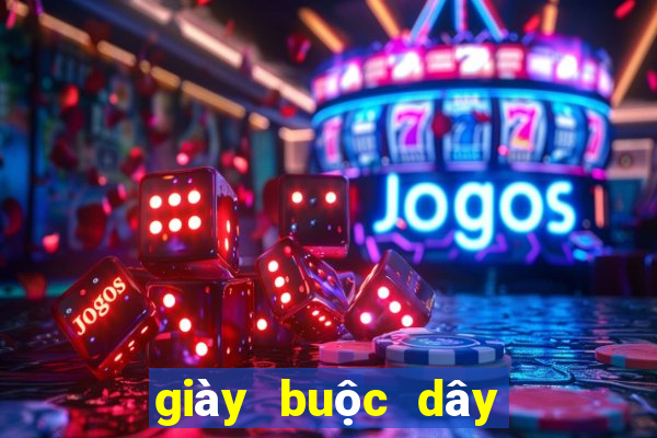 giày buộc dây đế bệt