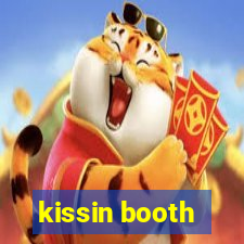 kissin booth