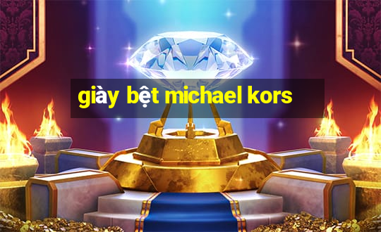 giày bệt michael kors